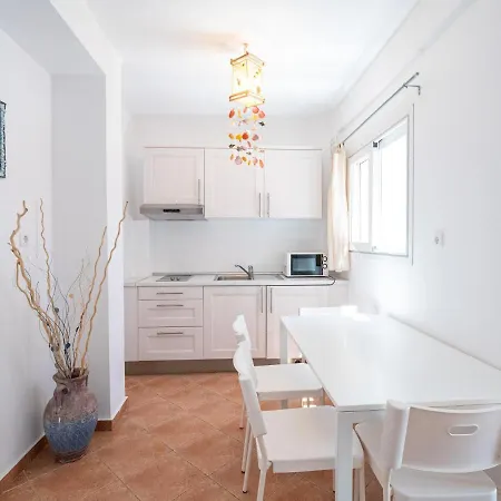 アパート Sogno Greco エラフォニソス